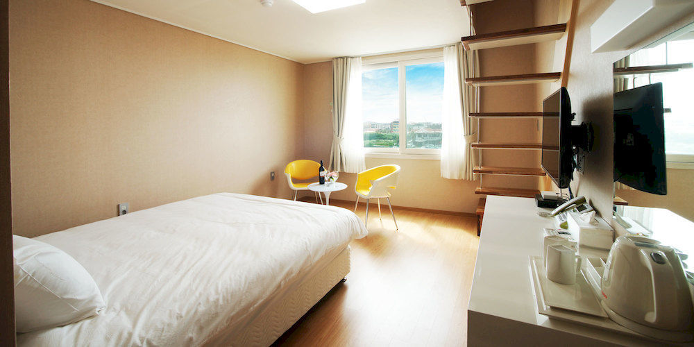 Hotel Ciel Bleu Jeju Exterior photo